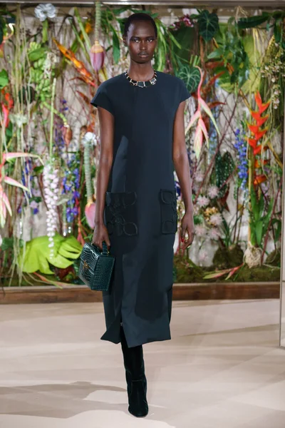 Look 52